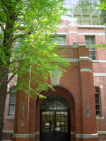 京都大学